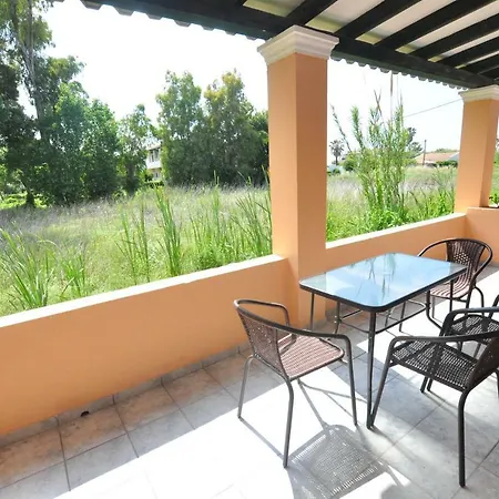 Hotel Acharavi Garden 3*