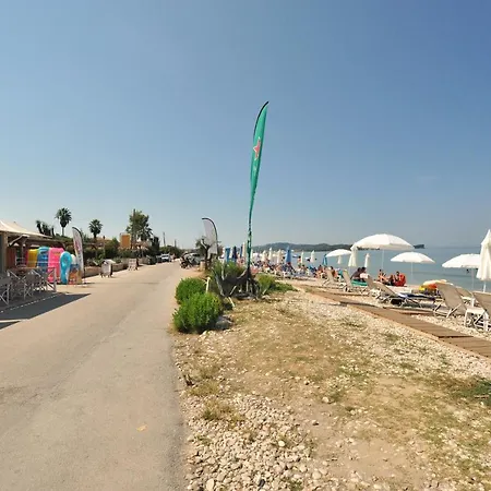 Acharavi Garden فندق