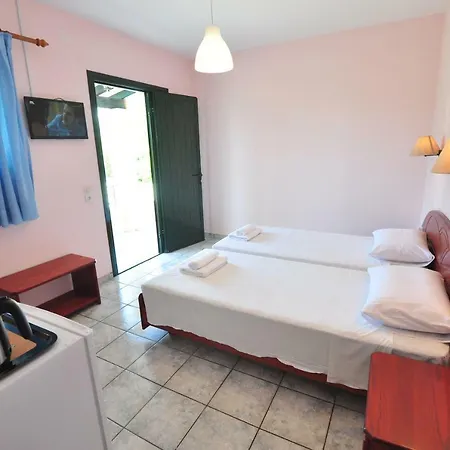 Acharavi Garden 3* أخارافي