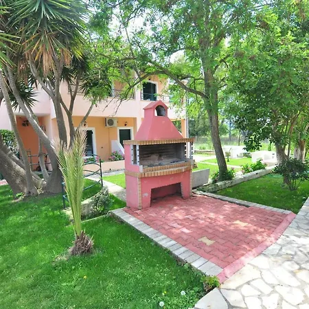 Acharavi Garden Hotel