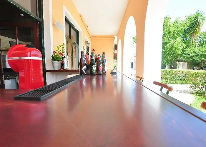 Hotel Acharavi Garden 3*